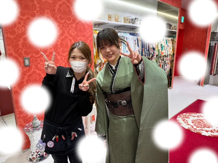 【大阪・梅田で振袖をお探しの方】♡27日　大阪梅田でヴィンテージスタイルのおしゃれな緑無地振袖の姫ちゃん♡TAKAZEN大阪梅田本店♡
