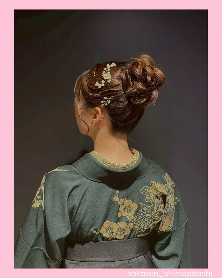 卒業式お客様の写真袴写真袴コーデTバックショットTAKAZEN心斎橋店