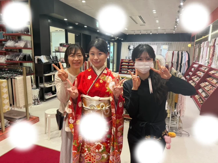 大阪梅田で赤色古典振袖でフォトプラン