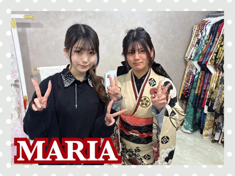 玉城ティナ×紅一点ブランドの振袖をおしゃれに着こなしているお客様の様子