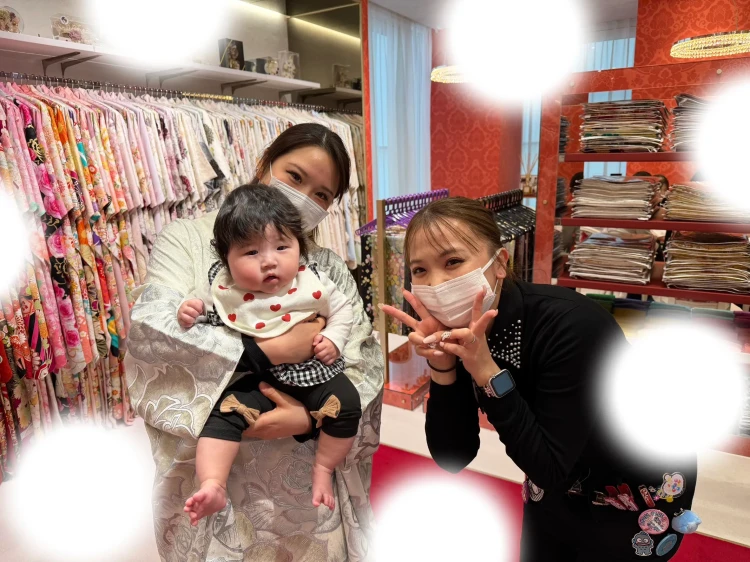 大阪梅田でかわいいモード振袖に決定しました