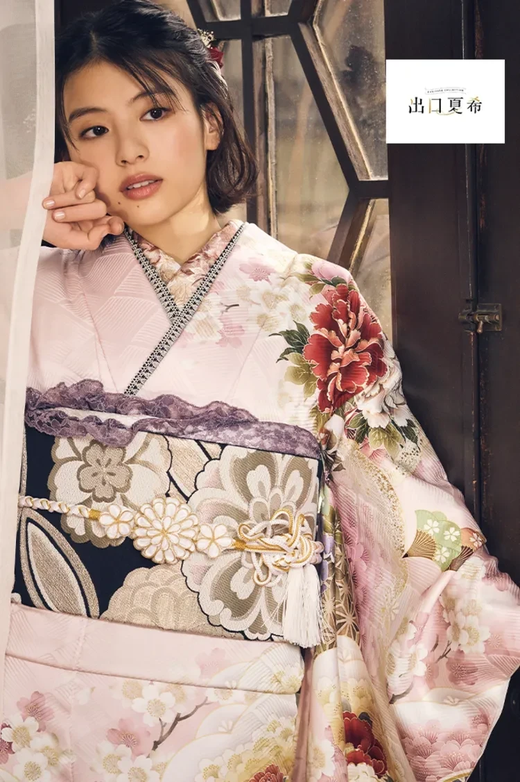 成人式　出口夏希の振袖をレンタルできるお店　タカゼン