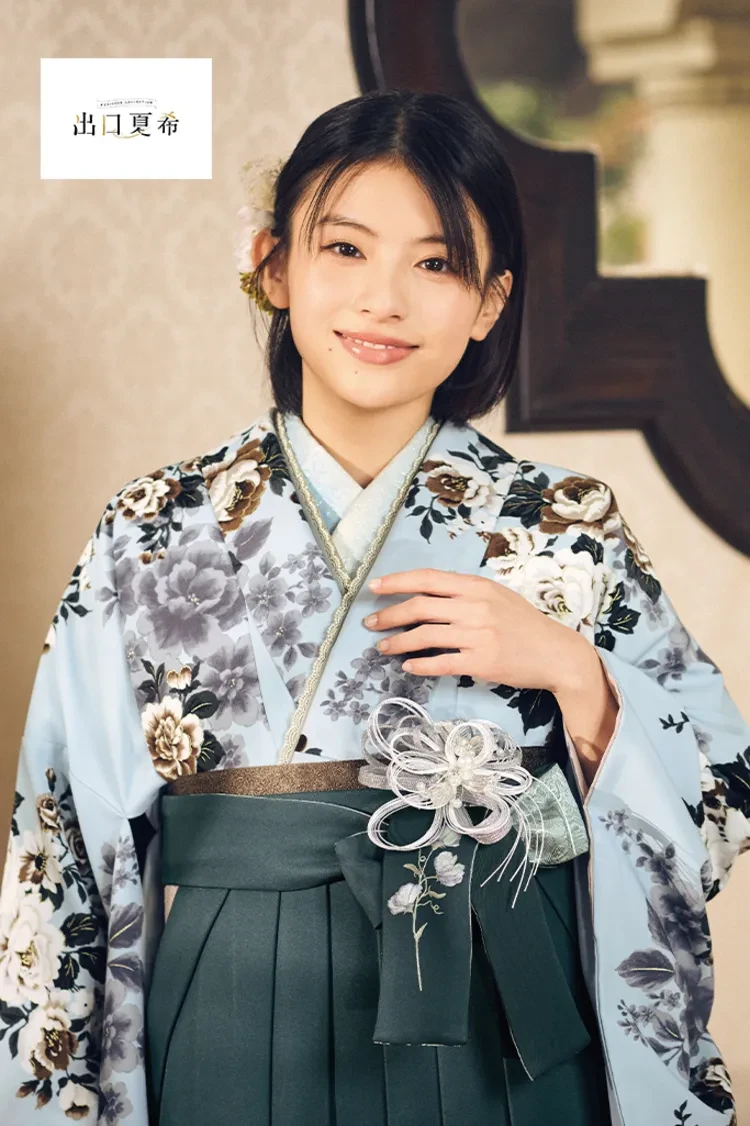 TAKAZENのレンタル袴 出口夏希ブランド袴　正統派古典　水色　くすみカラー古典　古典柄　和モダン　清楚な袴コーデ【通販可】R26085
