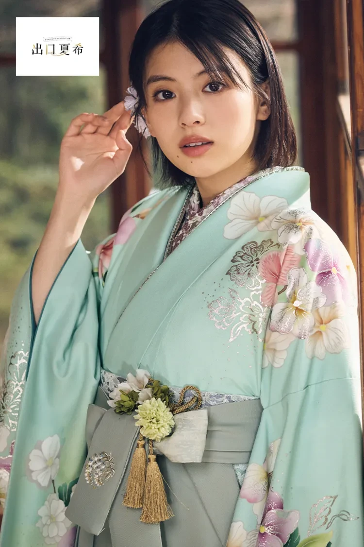 TAKAZENのレンタル袴 出口夏希ブランド袴 正統派古典 ミントグリーン 古典柄 清楚 控えめ おしとやか ナチュラル【通販可】R26086