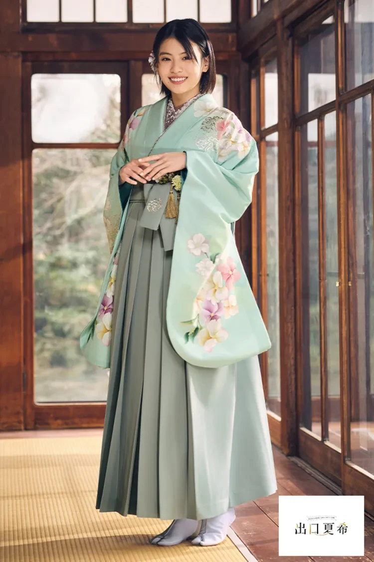 TAKAZENのレンタル袴 出口夏希ブランド袴　正統派古典　ミントグリーン　古典柄　清楚　控えめ　おしとやか　ナチュラル【通販可】R26086