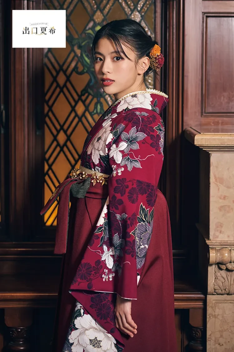 TAKAZENのレンタル袴 出口夏希ブランド袴 正統派古典 ワインレッド モダン きれいめ 大人っぽい ワントーンコーデ【通販可】R26090