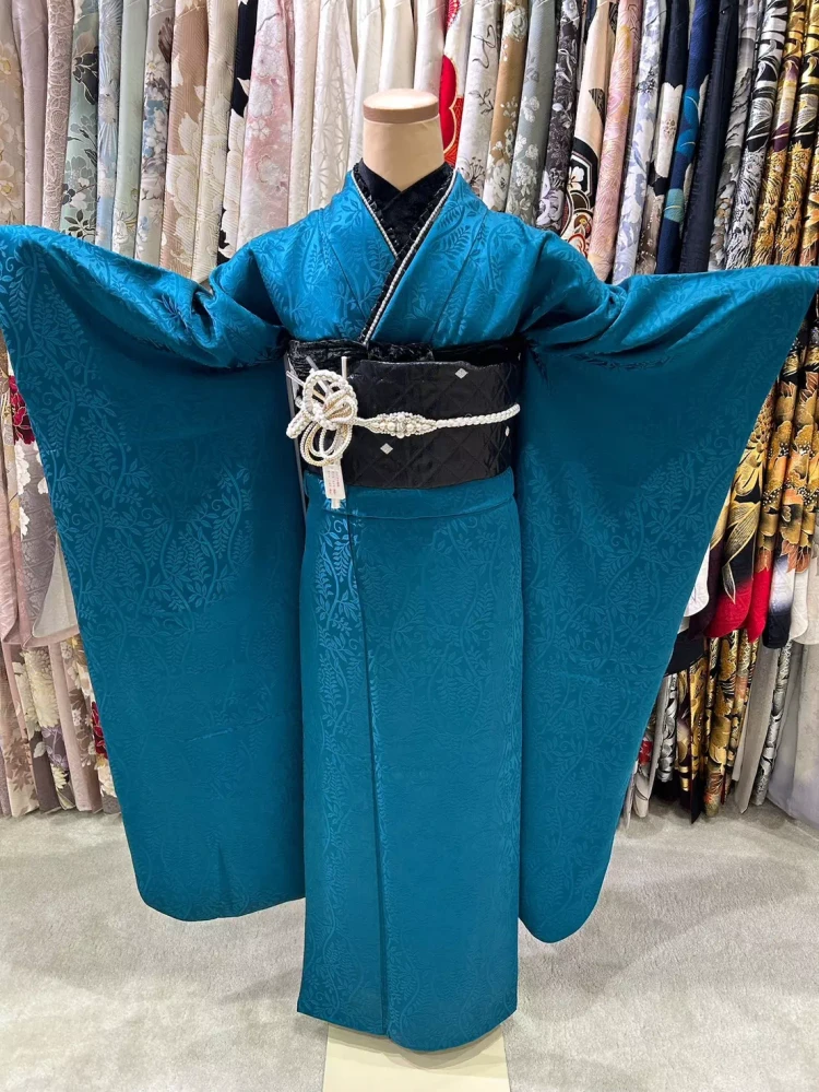 TAKAZEN姫路店　姫路市　成人式　卒業式　袴　振袖　イマドキ振袖　青無地振袖　加古川振袖レンタル　加古川振袖前撮り　加古川振袖後撮り　加古川振袖おしゃれ　加古川振袖人気　