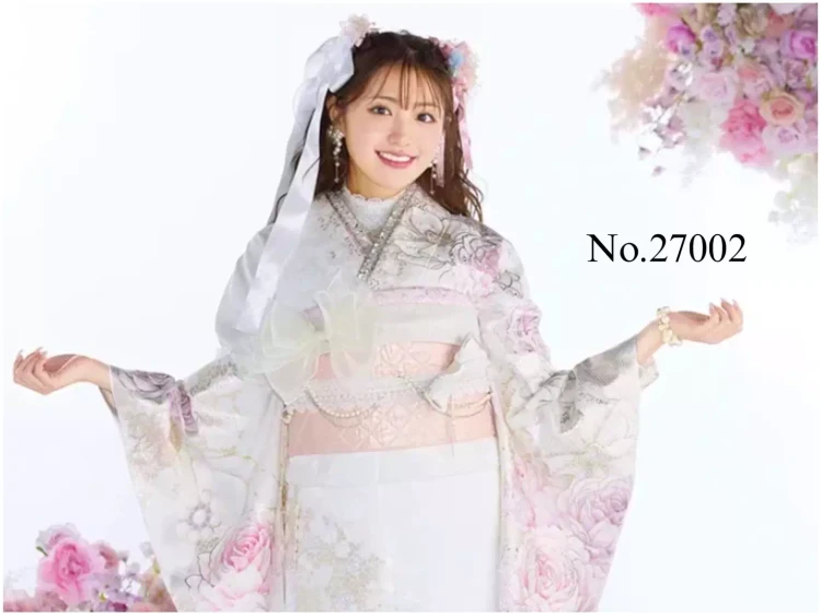 【神戸市・洲本市・南淡路市で成人式振袖をお探しの方へ】♡13日ヘップバーン最新作コスメカラー白ピンク振袖のご紹介♡