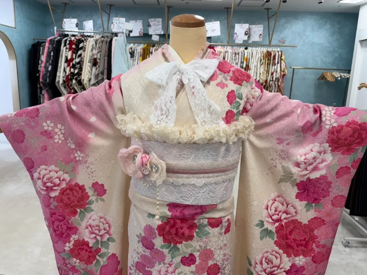 振袖レンタル　成人式　なんば　心斎橋　安カワ　ピンク　ROSE　バラの振袖