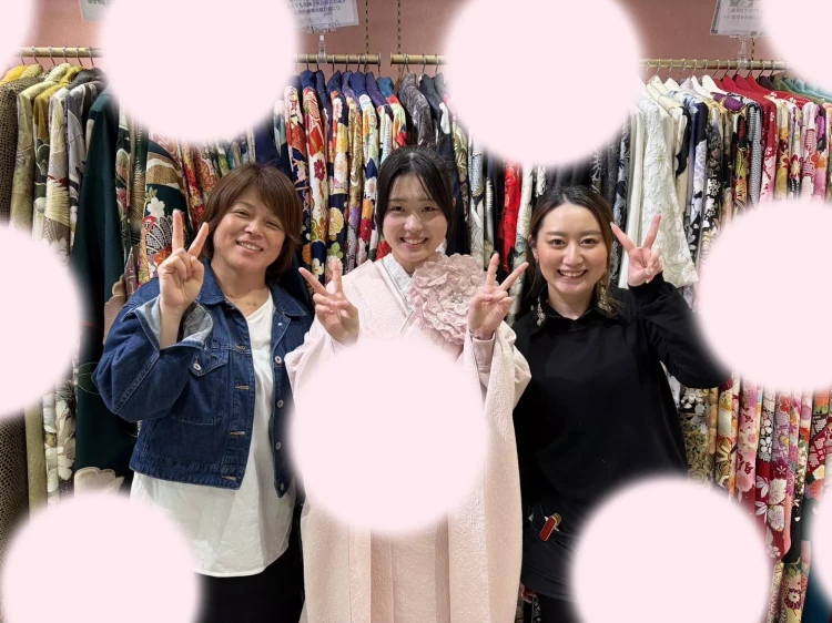 姫路で人気のピンクの立体花柄振袖コーデ｜成人式振袖レンタルTAKAZEN姫路店