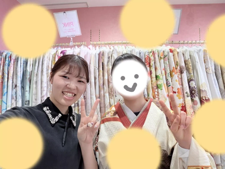 お写真プランで契約された熨斗柄の古典振袖　姫路市・加古川市で振袖をお探しならTAKAZEN姫路店