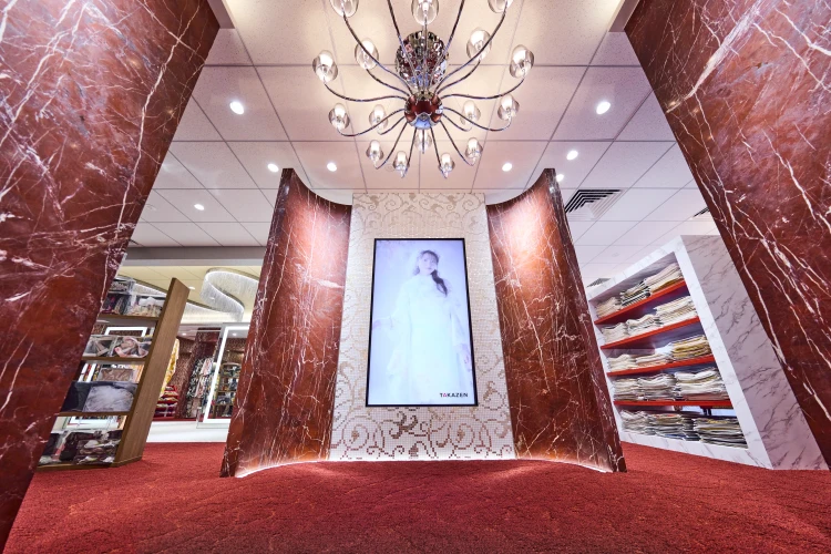 渋谷でおすすめの振袖ショップTAKAZEN東京表参道店Flagshipstore