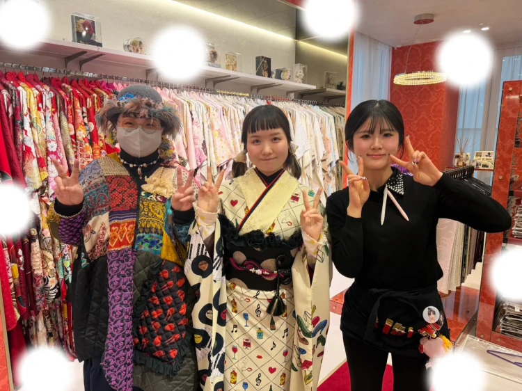 成人式　振袖　梅田　レトロでおしゃれな個性派振袖