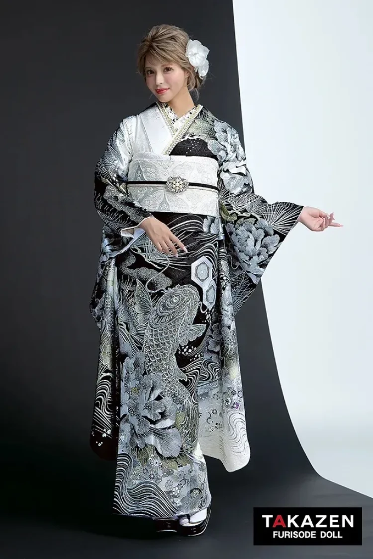 TAKAZEN堺店で人気の渋くてかっこいいジャパンモード黒×シルバー成人式振袖。