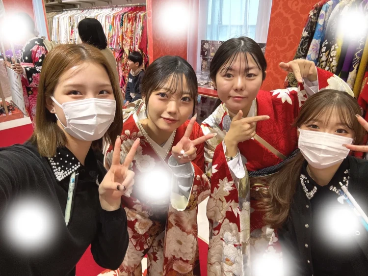 赤の古典柄振袖