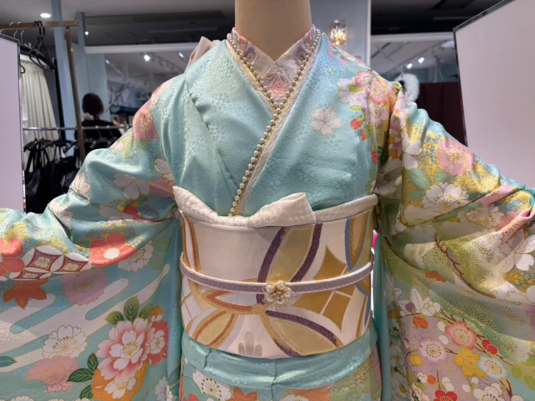 堺市成人式振袖レンタルできる高級プレミアム古典柄の振袖コーディネートご紹介