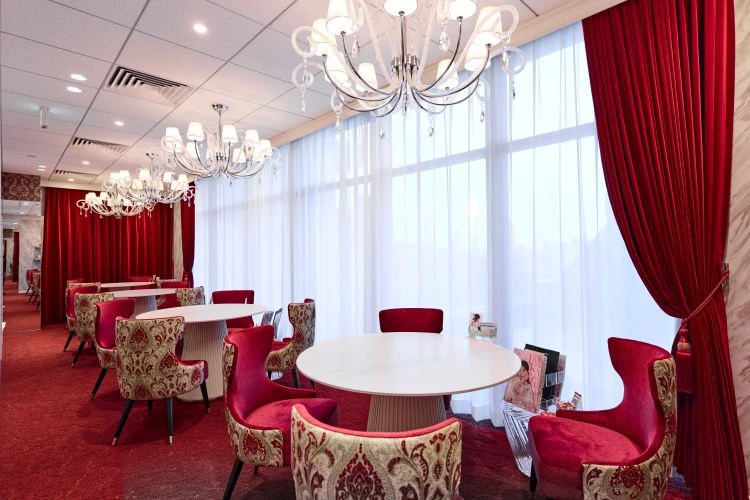 渋谷でおすすめの振袖ショップTAKAZEN東京表参道店Flagshipstore