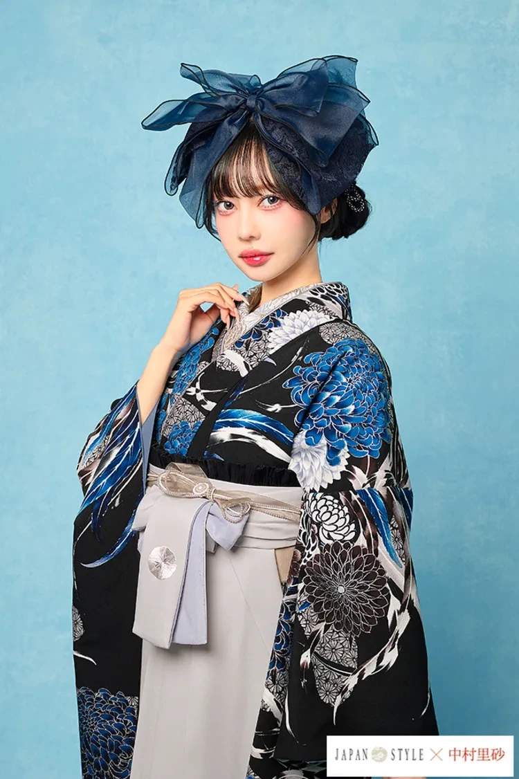 TAKAZENのレンタル袴 JAPAN STYLE×中村里砂ブランド袴 古典柄 黒/青 乱菊 かっこいい 大人っぽい【通販可】R27012