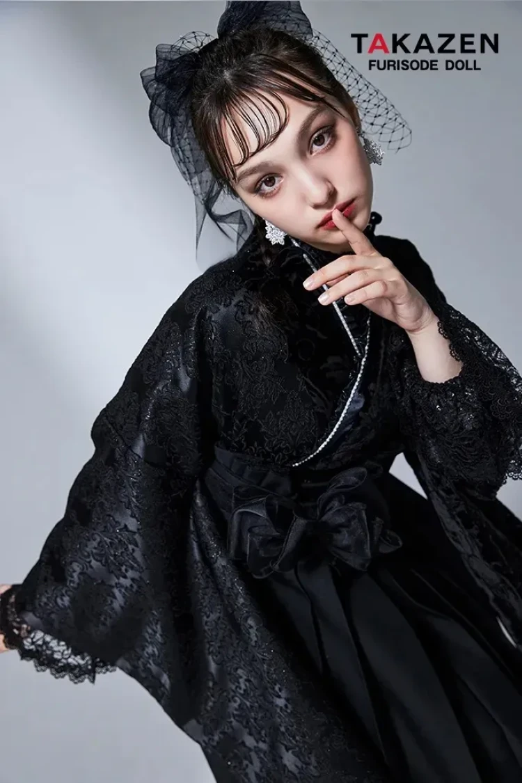 大阪ビジュアルアーツ専門学校の近くにある袴レンタルショップTAKAZEN梅田本店