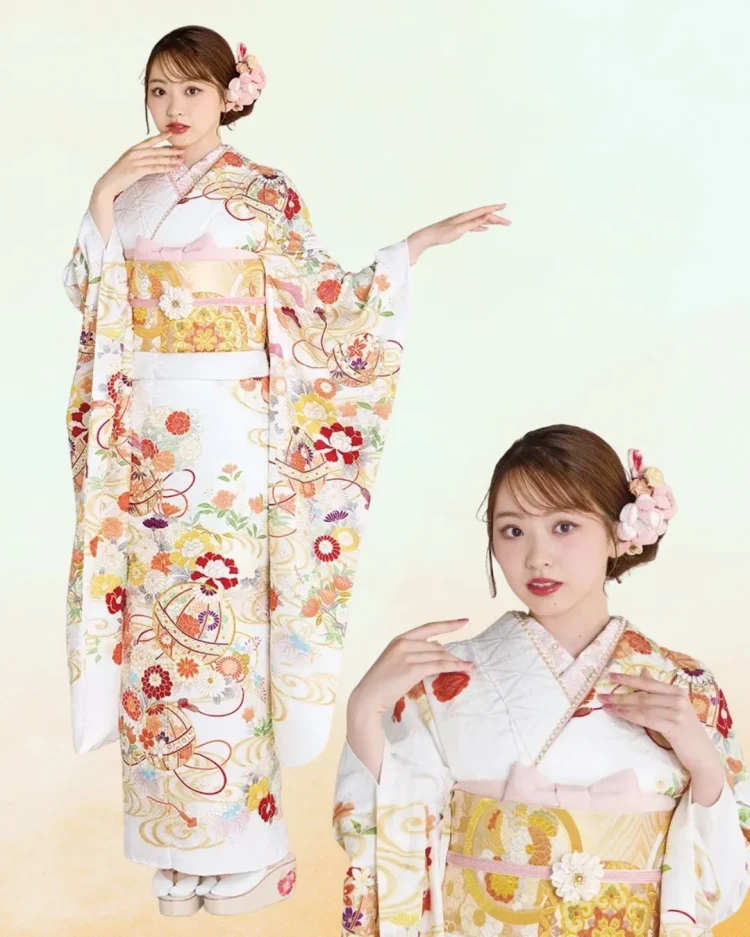 正統派s古典の毬柄ではんなりとしたお振袖のコーデ