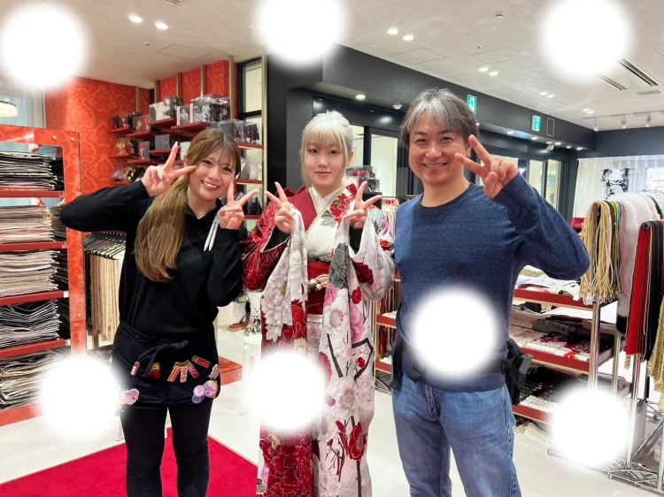 【大阪・梅田・豊中市で振袖をお探しの方】♡14日　大阪梅田で華徒然×吉木千沙都の赤色お振袖姫ちゃん♡TAKAZEN大阪梅田本店♡