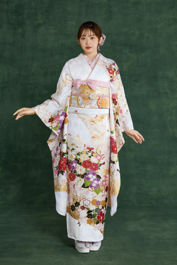 TAKAZEN姫路店　振袖　成人式　古典　加古川振袖　白地振袖　高級振袖　青柳振袖