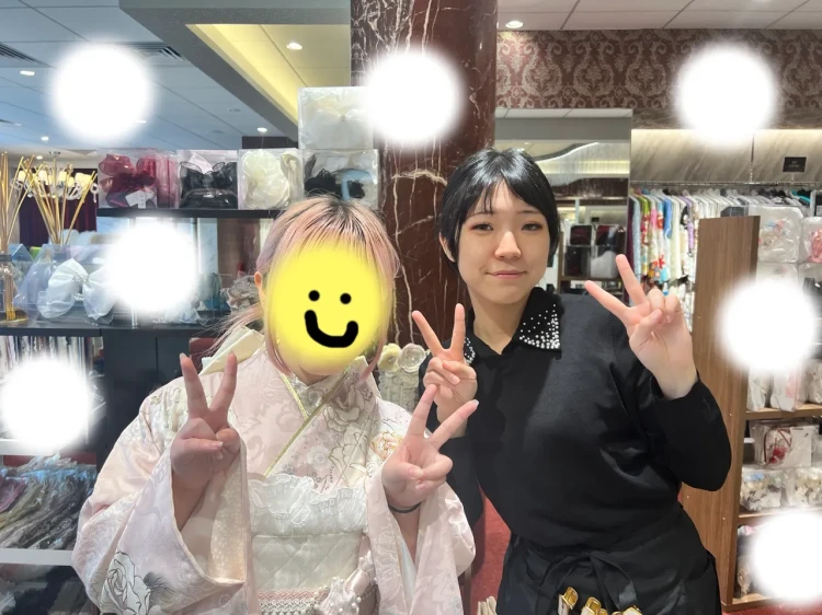 TAKAZEN東京表参道店Flagshipで大人気コスメカラーのピンク振袖をレンタルでご契約いただいたお客様のご紹介
