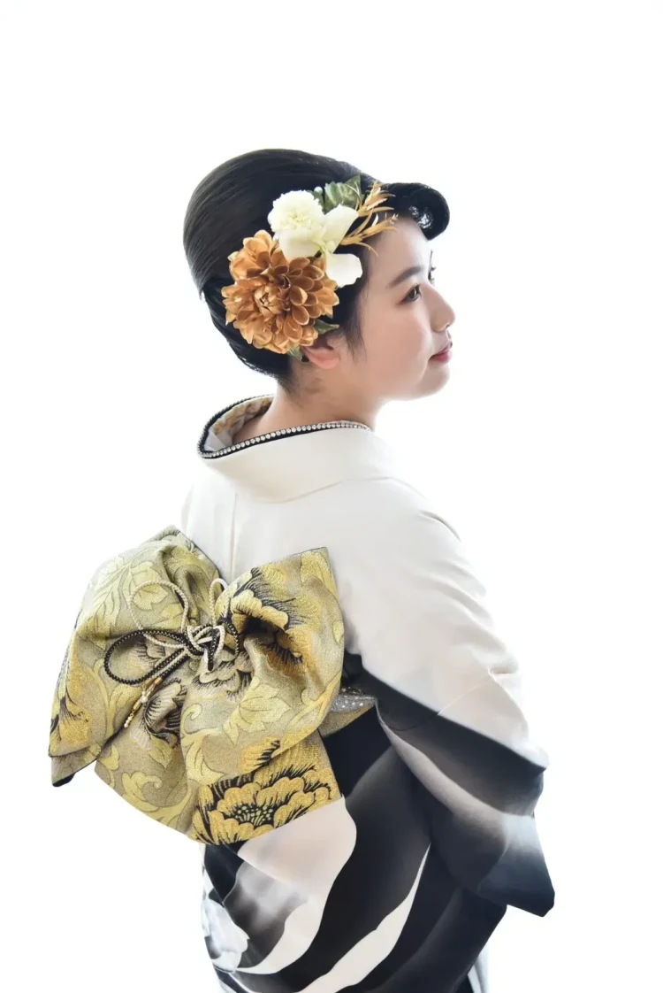 夜会風まとめ髪　髪飾り　ヘアアクセサリー/ヘアアレンジ　ヘアセット