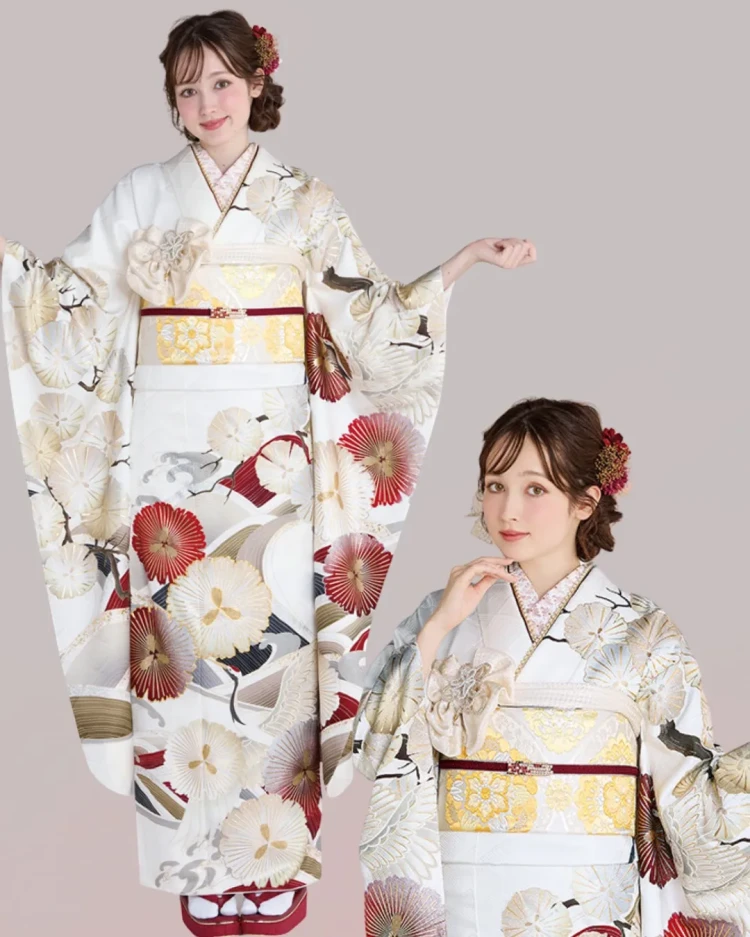 正統派古典の鶴柄で白ベースの綺麗なお振袖のコーデ