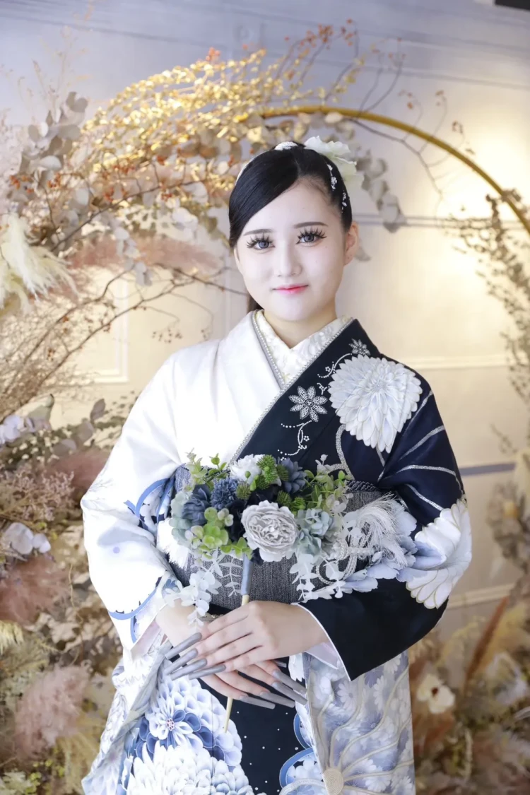 ロングポニーテール　髪飾り　ヘアアクセサリー/ヘアアレンジ　ヘアセット