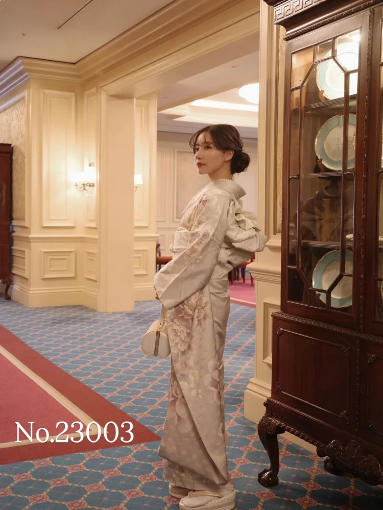 村瀬紗英ちゃんがTAKAZENのお振袖を着用された時のコーディネートご紹介