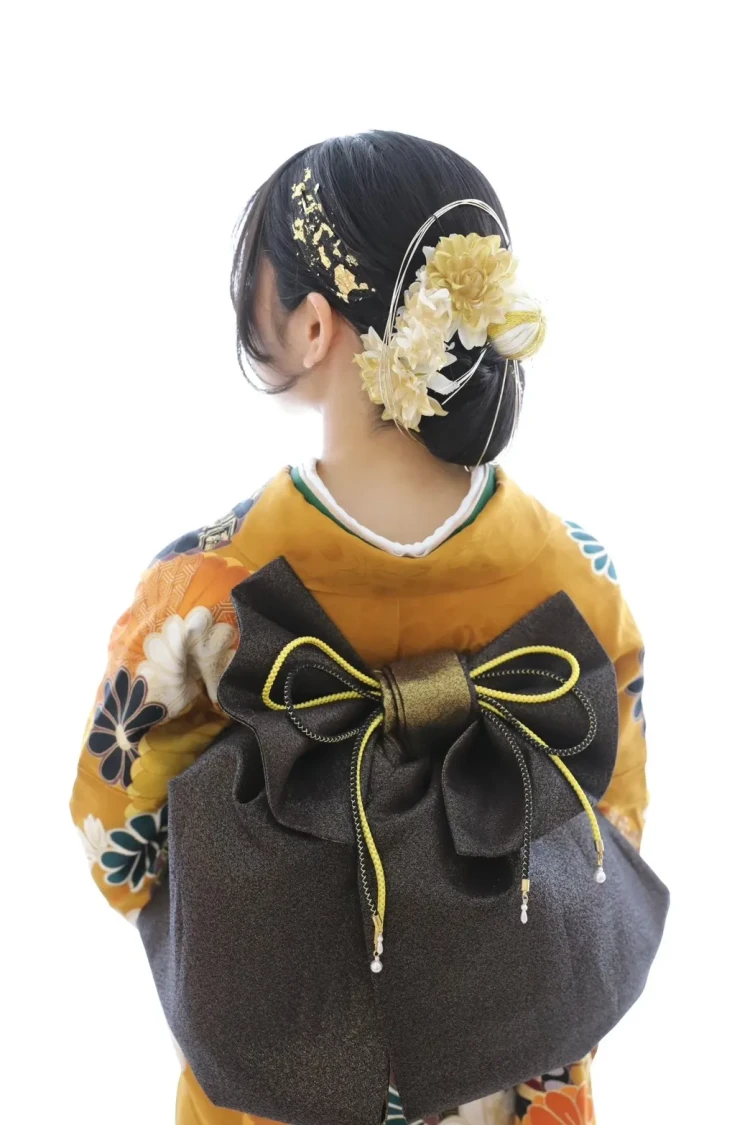 綺麗目大人っぽいまとめシニヨンヘア　髪飾り　ヘアアクセサリー/ヘアアレンジ　ヘアセット