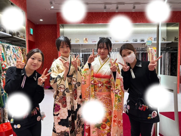 ♡お友達同士で可愛いお振袖姫ちゃん♡