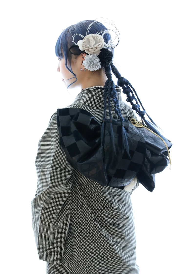 編みおろしヘアスタイルオリジナル髪飾り　オシャレな成人式卒業式髪飾り通販