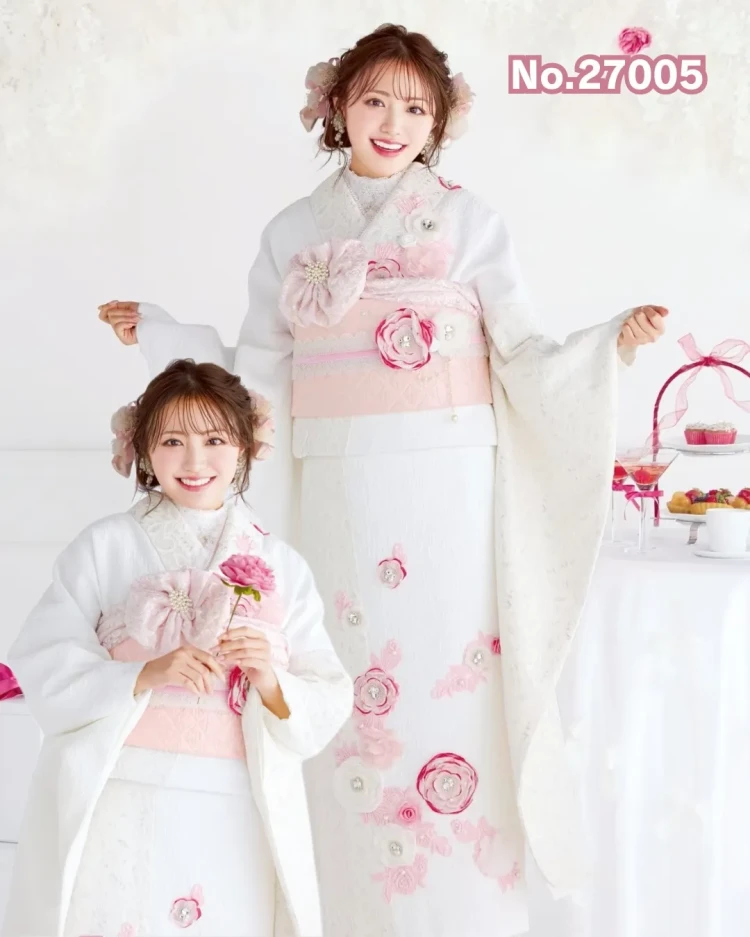 TAKAZENオリジナルの立体花付きミニョンのお振袖のご紹介