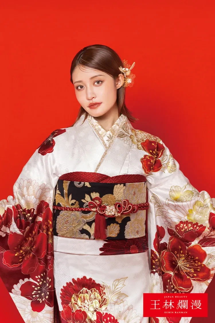 TAKAZENのレンタル振袖 王林爛漫　白赤　サクラ柄　王道　鮮やか　古典振袖　清楚　きれいめ　上品【通販可】K1326