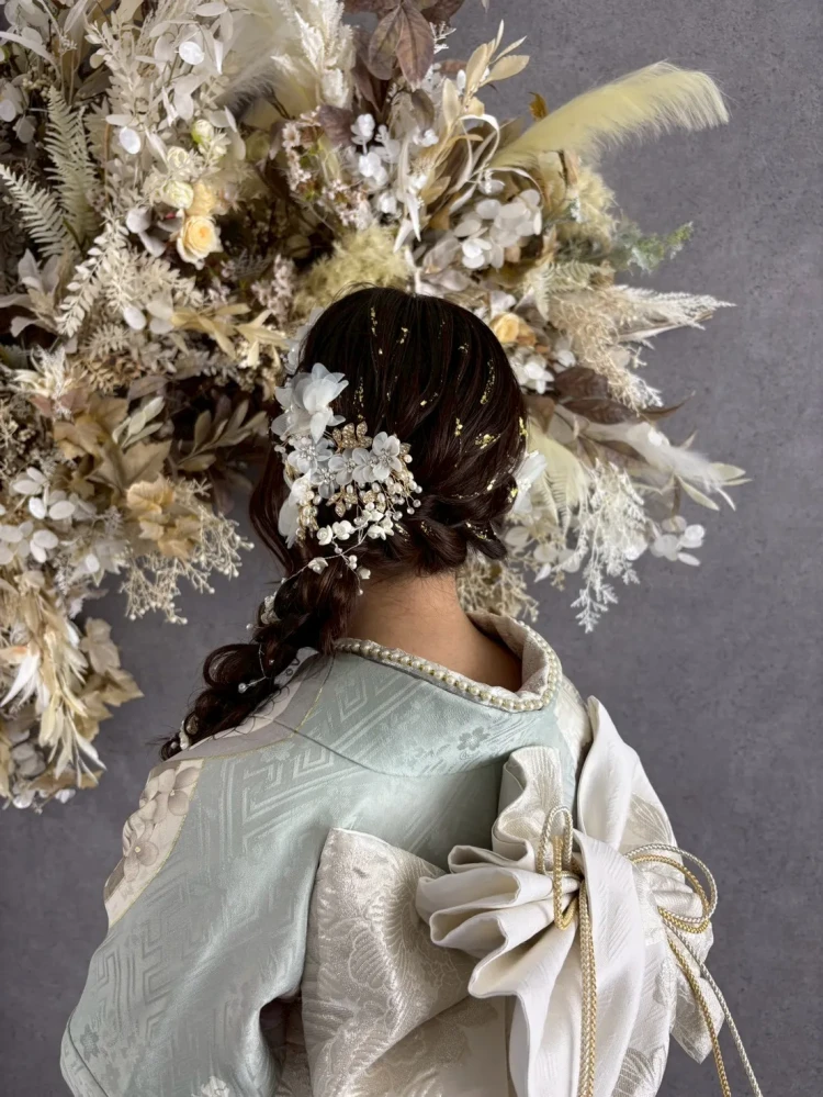 ドライフラワーを使用したヘアセットをされたTAKAZEN奈良店のお客様をご紹介