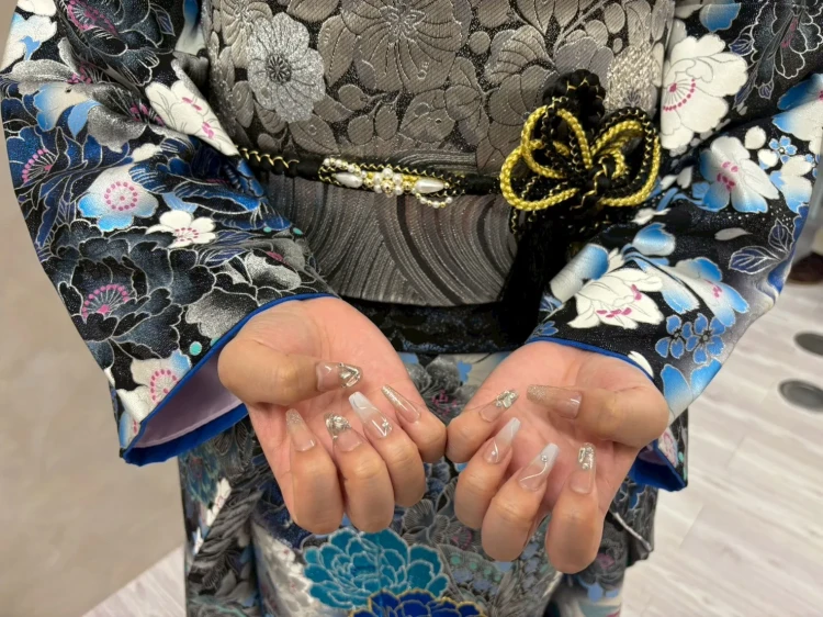 TAKAZEN奈良店で前撮り撮影会をしたお客様のネイルをご紹介