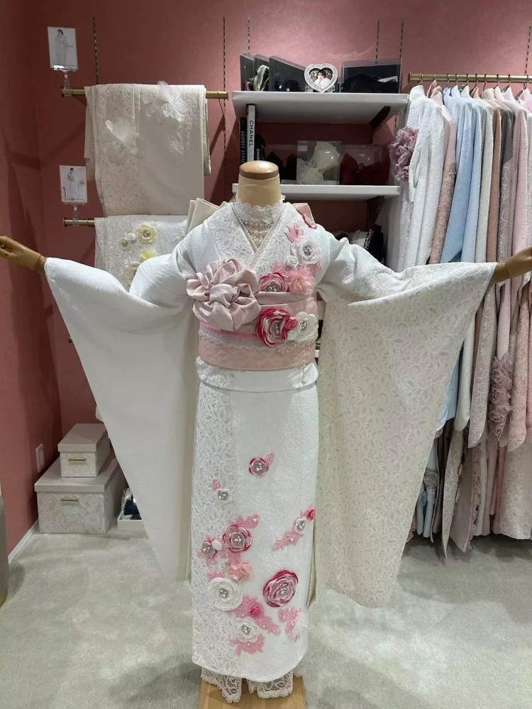 TAKAZEN姫路店　姫路市　成人式　振袖　加古川振袖　かわいい振袖　白ピンク振袖　　