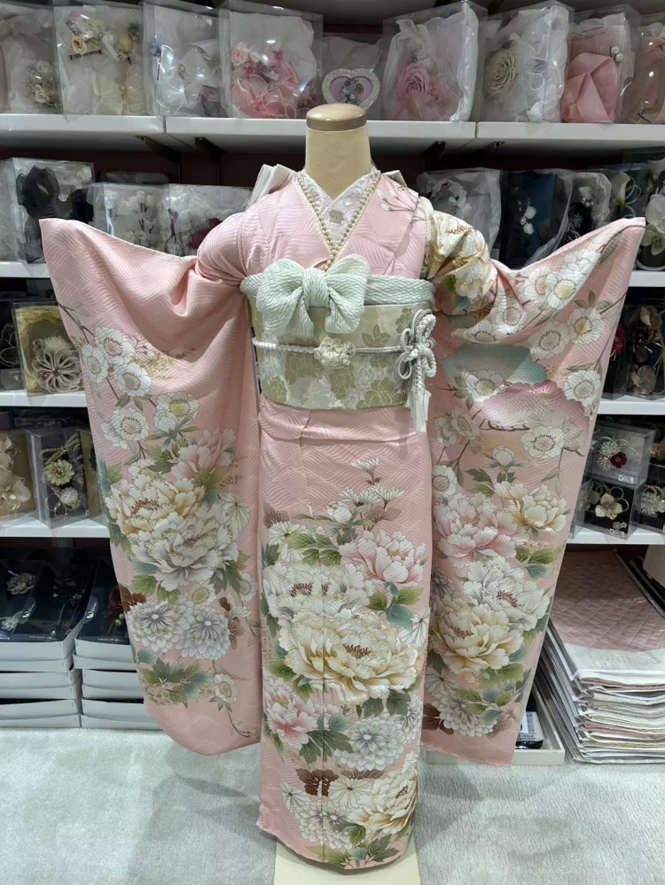 TAKAZEN姫路店　振袖　成人式　古典　牡丹柄振袖　ピンク振袖　ピンク古典振袖　大柄振袖　TAKAZEN振袖　姫路振袖　加古川振袖　高砂振袖　太子振袖　