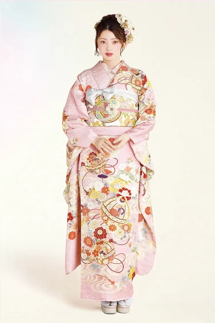 帯揚げで大人っぽくなる綺麗めリボンアレンジ