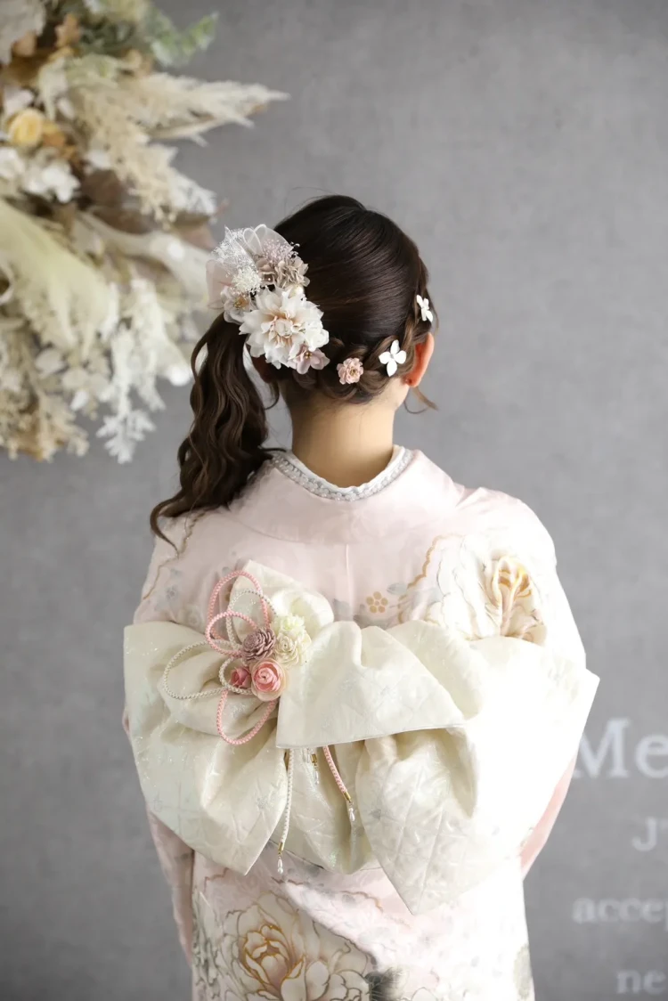 TAKAZEN奈良店で成人式前撮りをされたお客様のバックショット