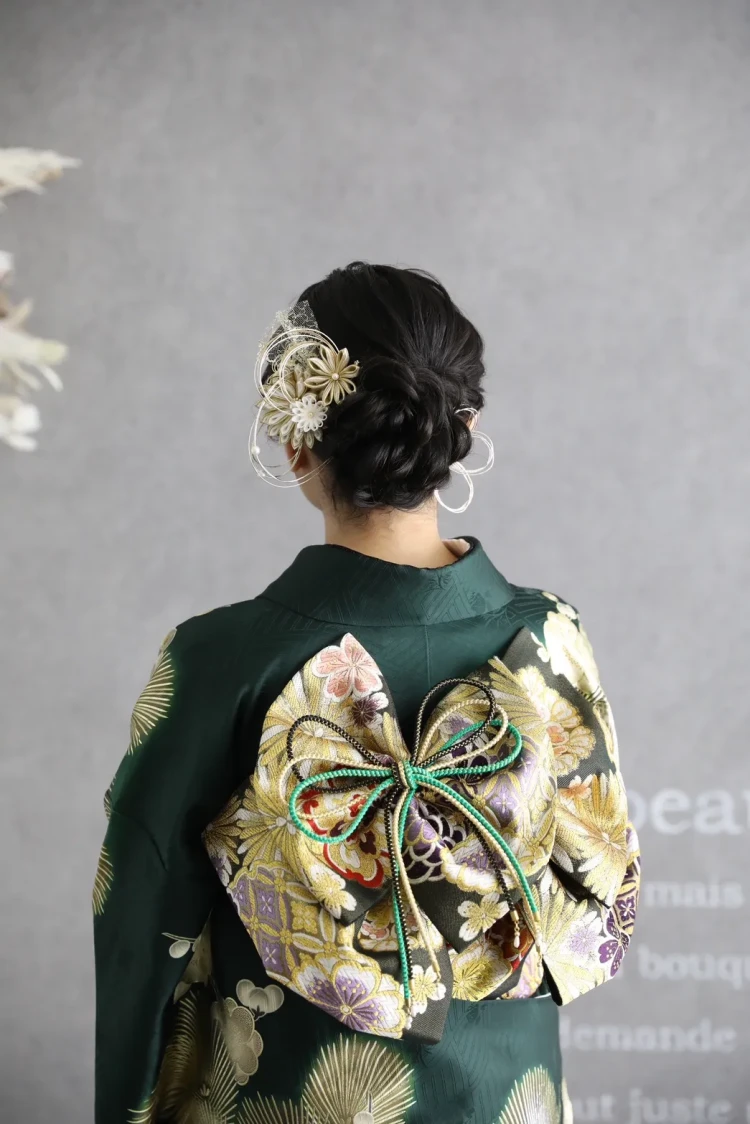 TAKAZEN奈良店で成人式前撮りをされたお客様のバックショット