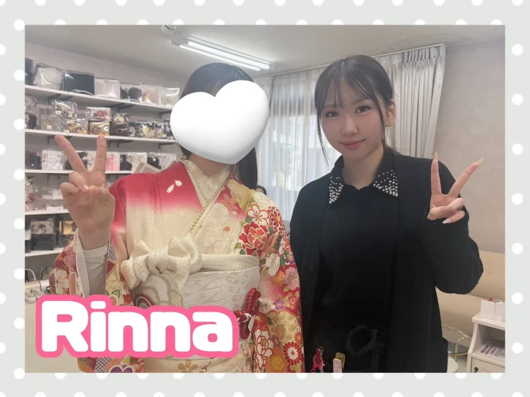 TAKAZEN奈良店で赤×白の古典柄をご試着頂いたお客様のご紹介。