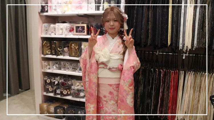 TAKAZEN神戸店の前撮り撮影会に参加された2027年成人式のピンク色くすみガーリーのお振袖のお嬢様のご紹介