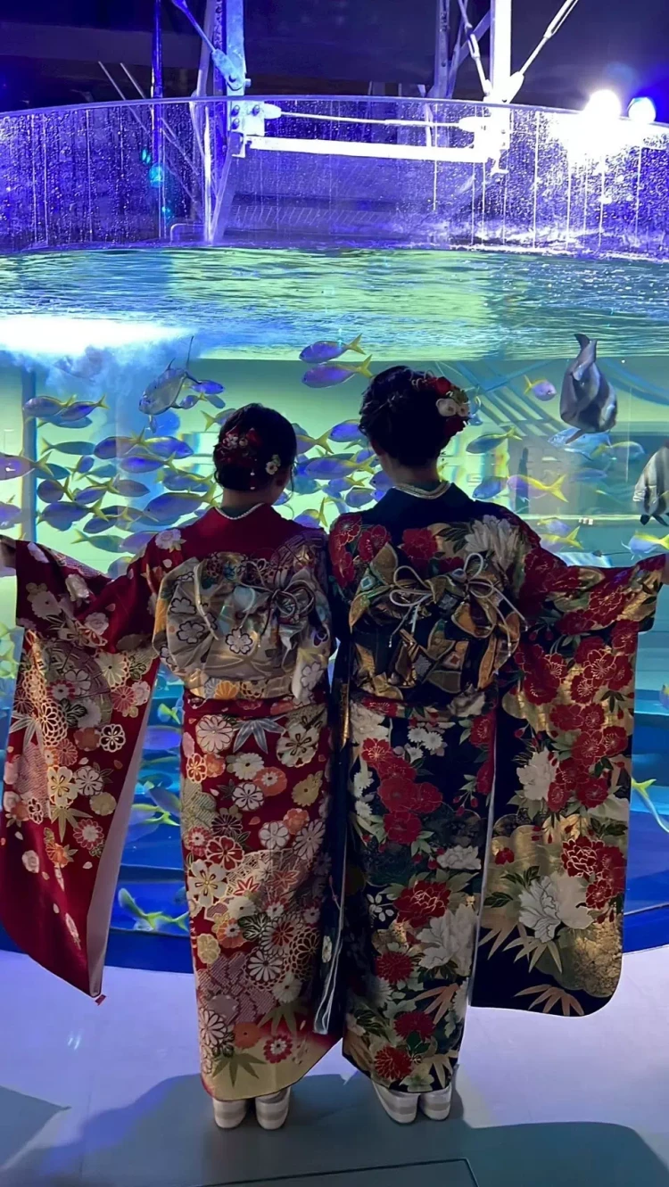 TAKAZEN神戸旧居留地店のオススメスポット水族館アトアの紹介