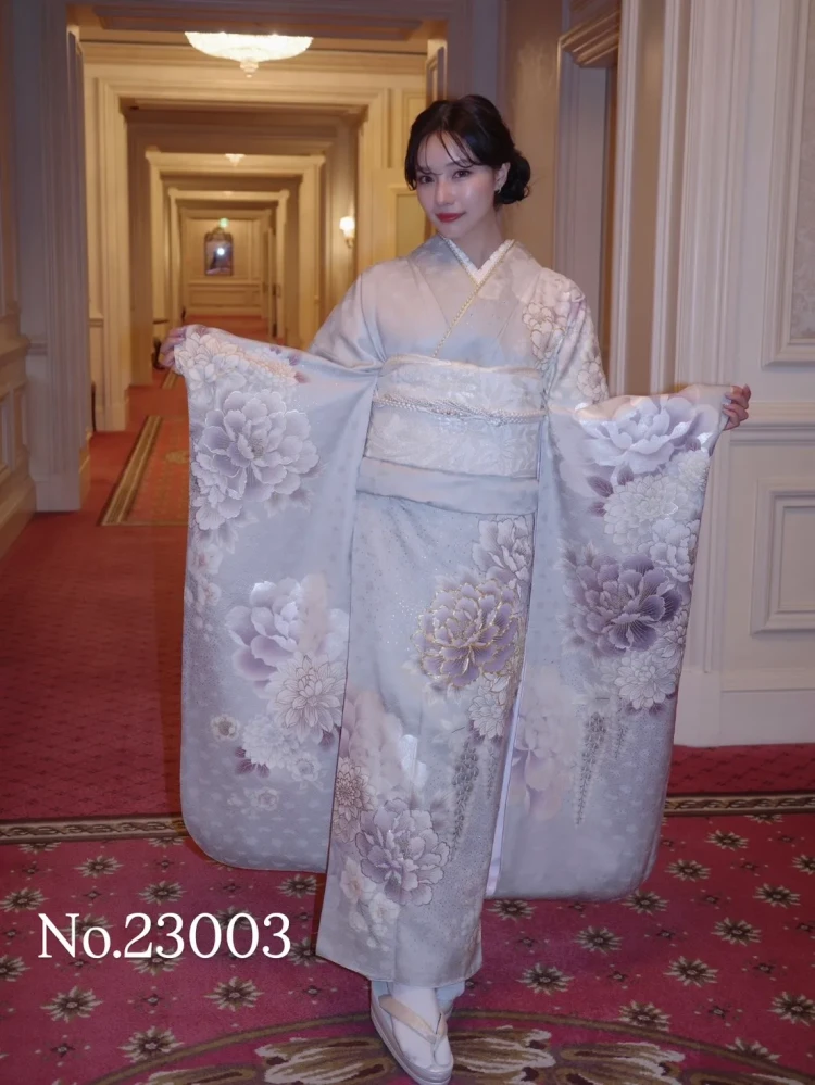 村瀬紗英ちゃんがTAKAZENのお振袖を着用された時のコーディネートご紹介