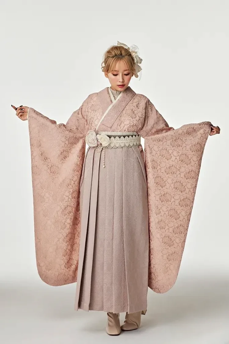 イマドキのトレンドのコーディネートのくすみカラー♡