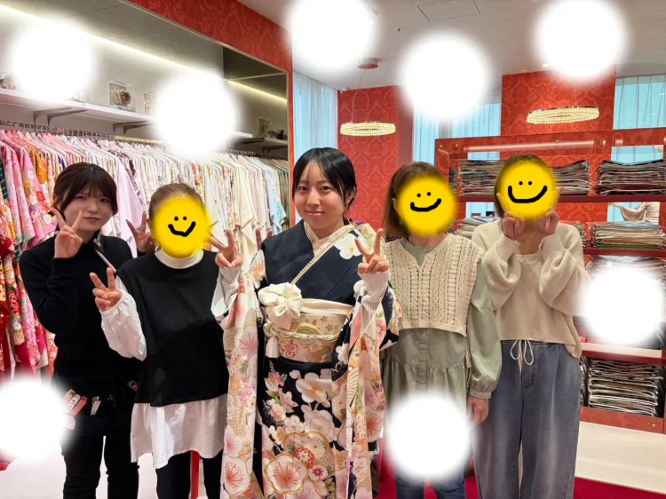 大阪梅田で成人式振袖紺色くすみカラー