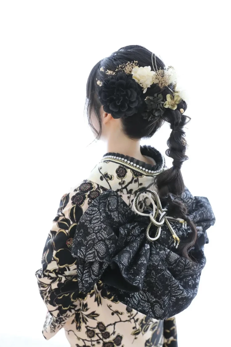 編みおろしヘアスタイルオリジナル髪飾り　オシャレな成人式卒業式髪飾り通販